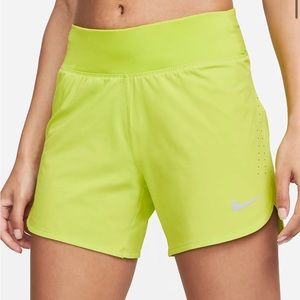 Nike Eclipse running short, size small, NWT